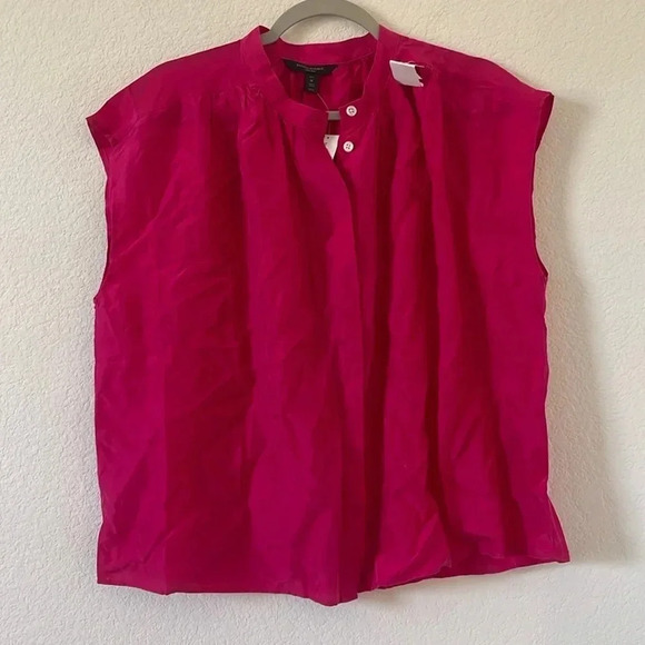 NWT | Banana Republic | 100% Silk  | Pink Button Down | Sz M - Picture 1 of 3